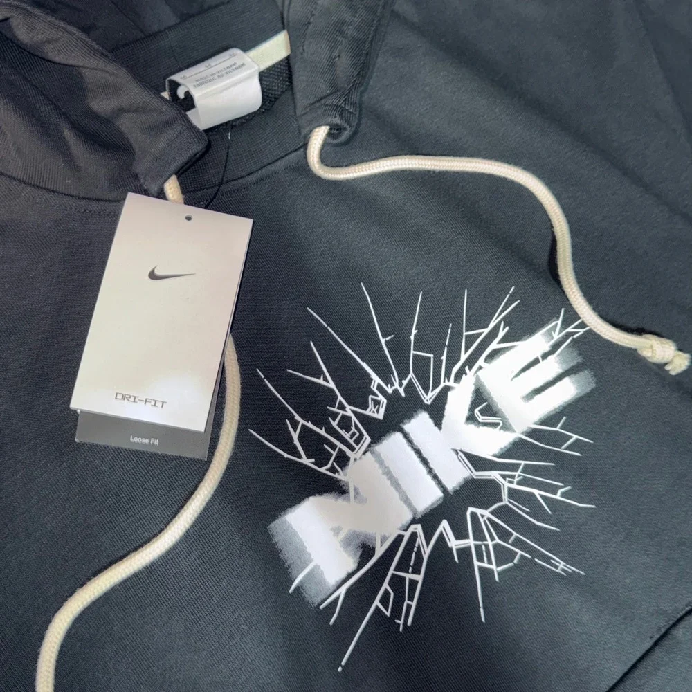 Nike Standard Issue Hoodie Mens M Dri-FIT Black Zippered Pockets Gym NWT $105